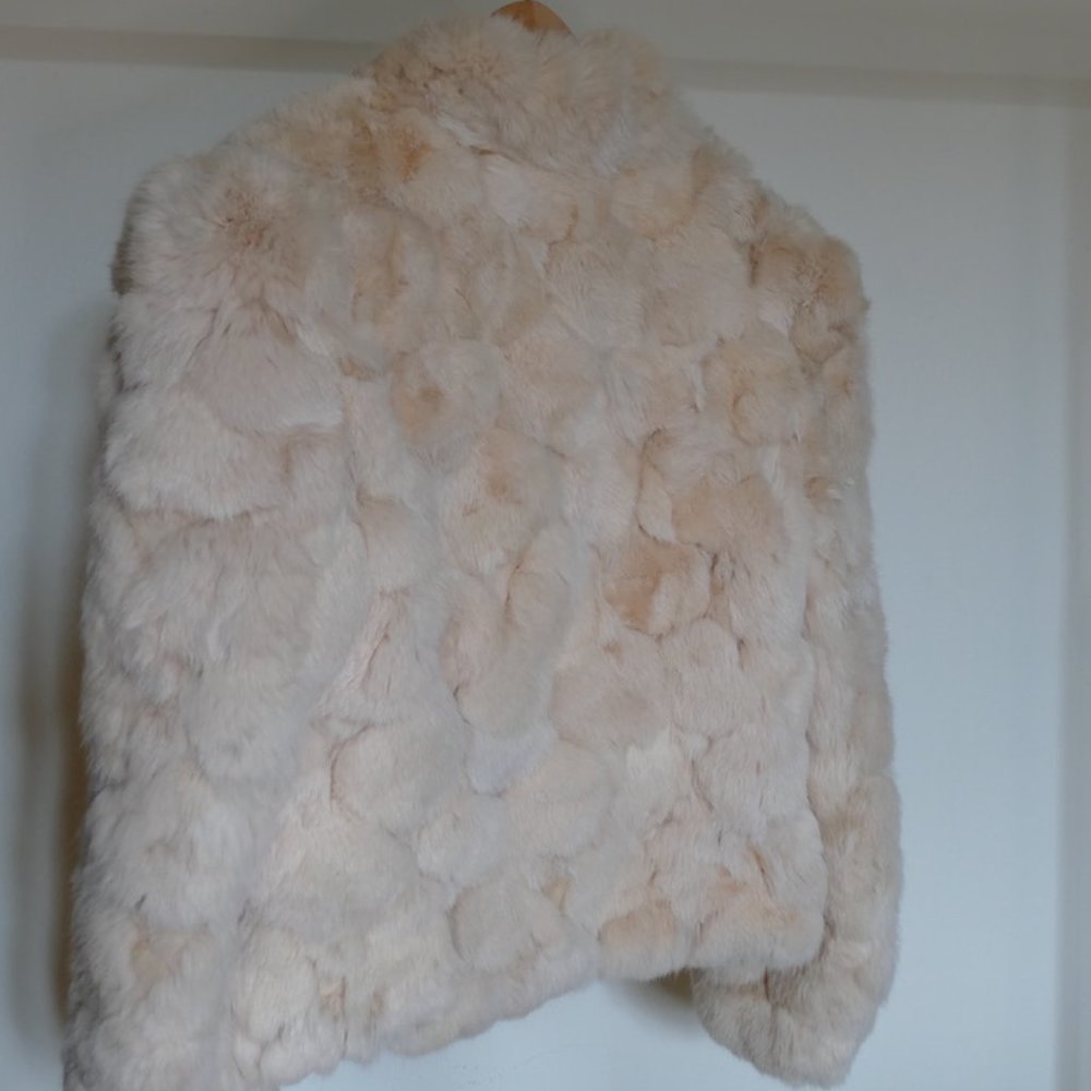 Small Rabbit fur coat - Picture 4 of 4